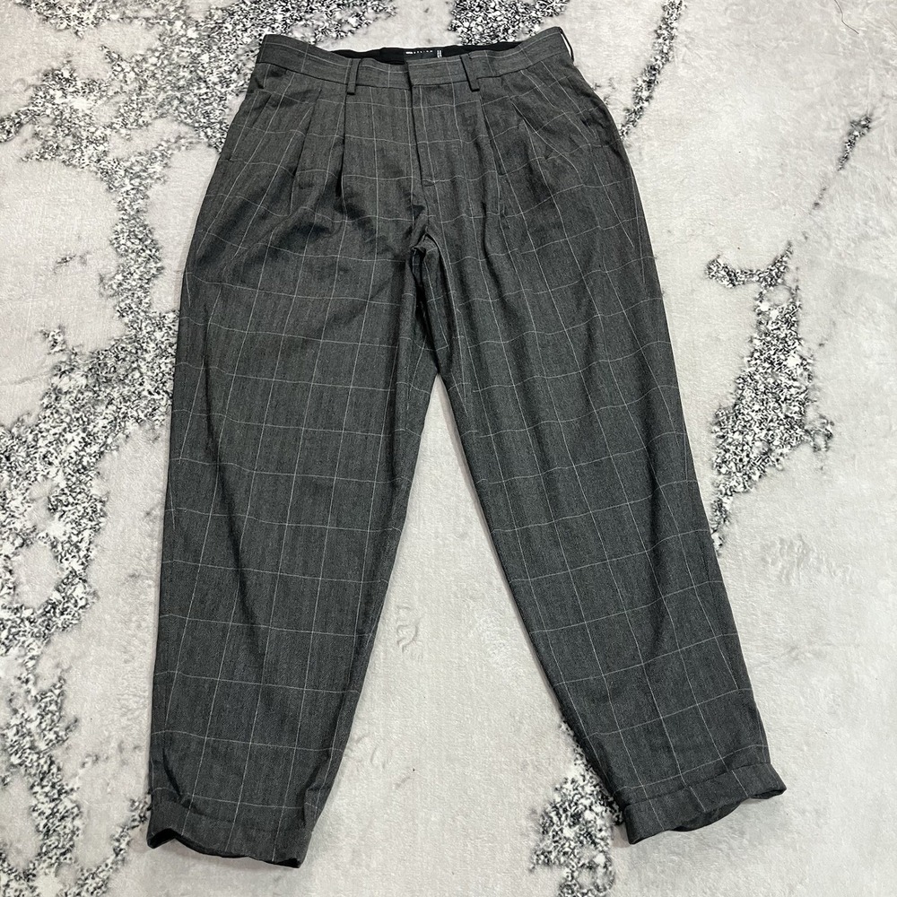 ASOS DESIGN Gray Windowpane Plaid Pleated Tapered Ankle Pants Womens Size 33
